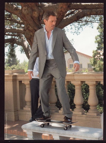  House and his schlittschuh, skate