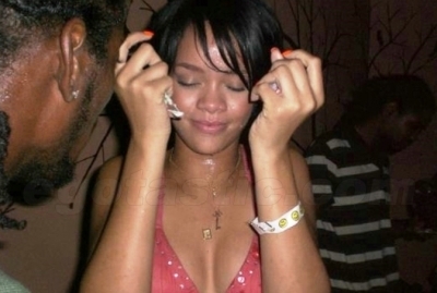  Rihanna các bức ảnh