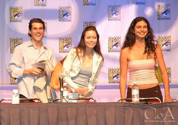 joss & cast at comic con 2004