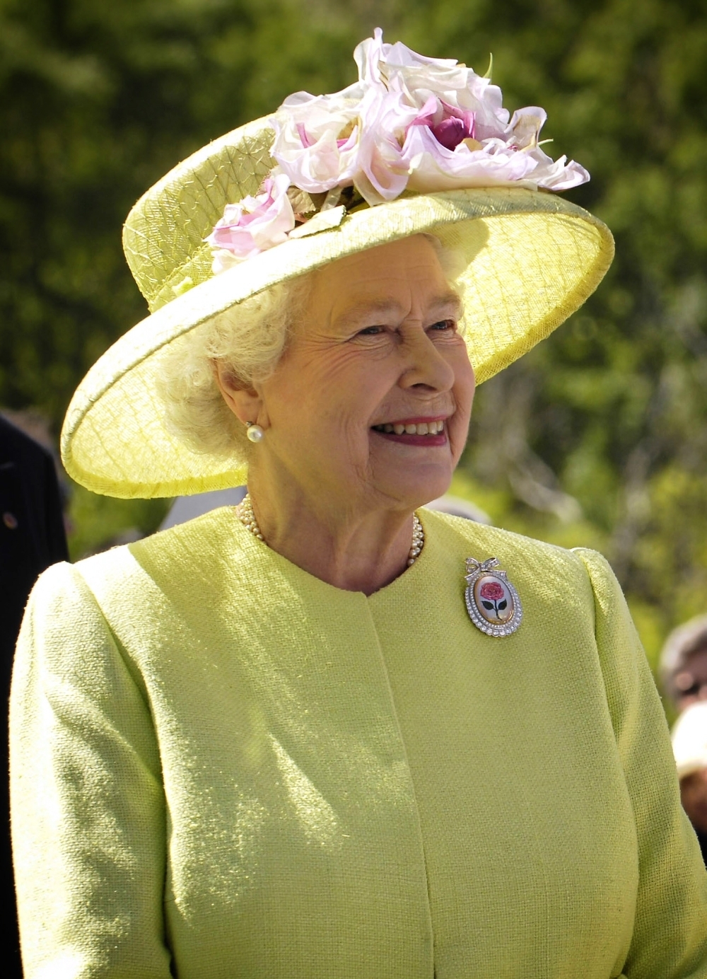 Queen Elizabeth II of England - Kings and Queens Photo (2346005) - Fanpop