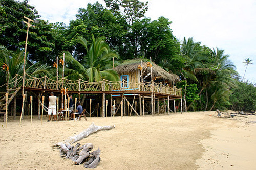  The Island House