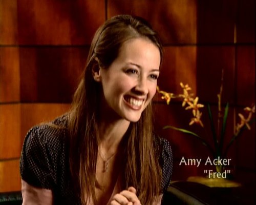  amy acker on behind the scenes of एंजल