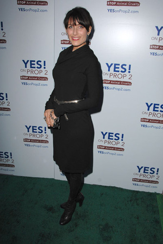 Lisa E - Yes! on Prop 2 Party