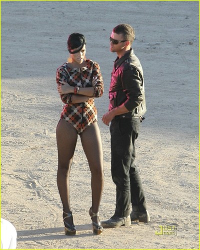  JT on set "Rehab" Music video with Rihanna