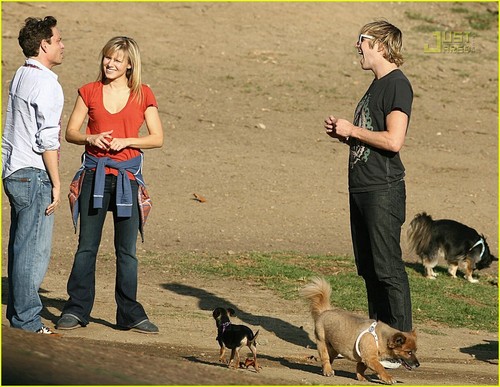  With Kristen گھنٹی, بیل in Los Angeles Park